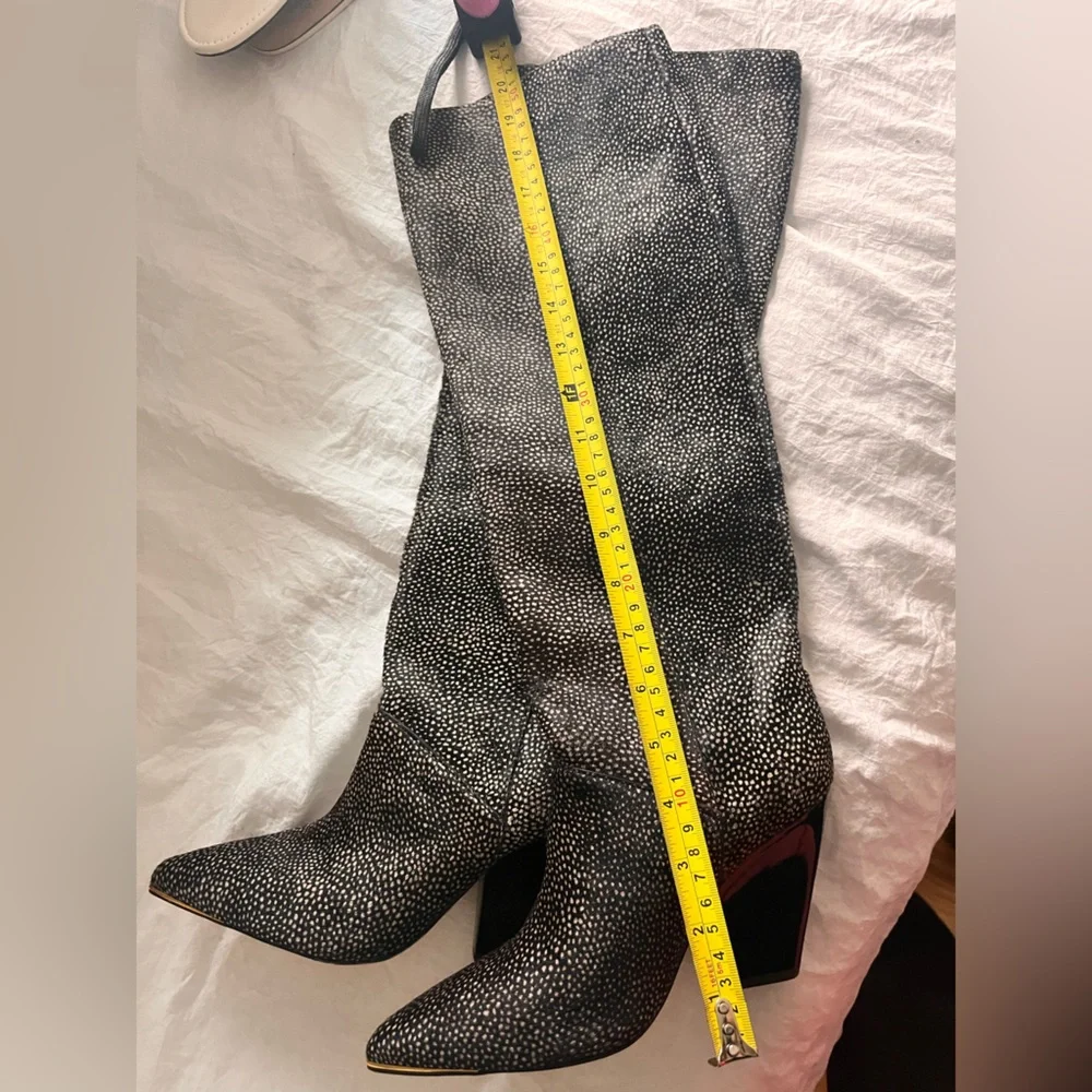 Tory Burch $628 Lila Calf Hair Knee High Heeled Boots Made in Brazil size 6